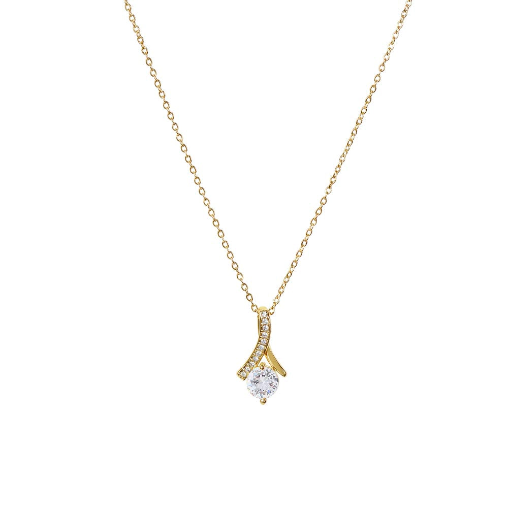 To My Wife Queen Of My Heart Alluring Beauty Necklace