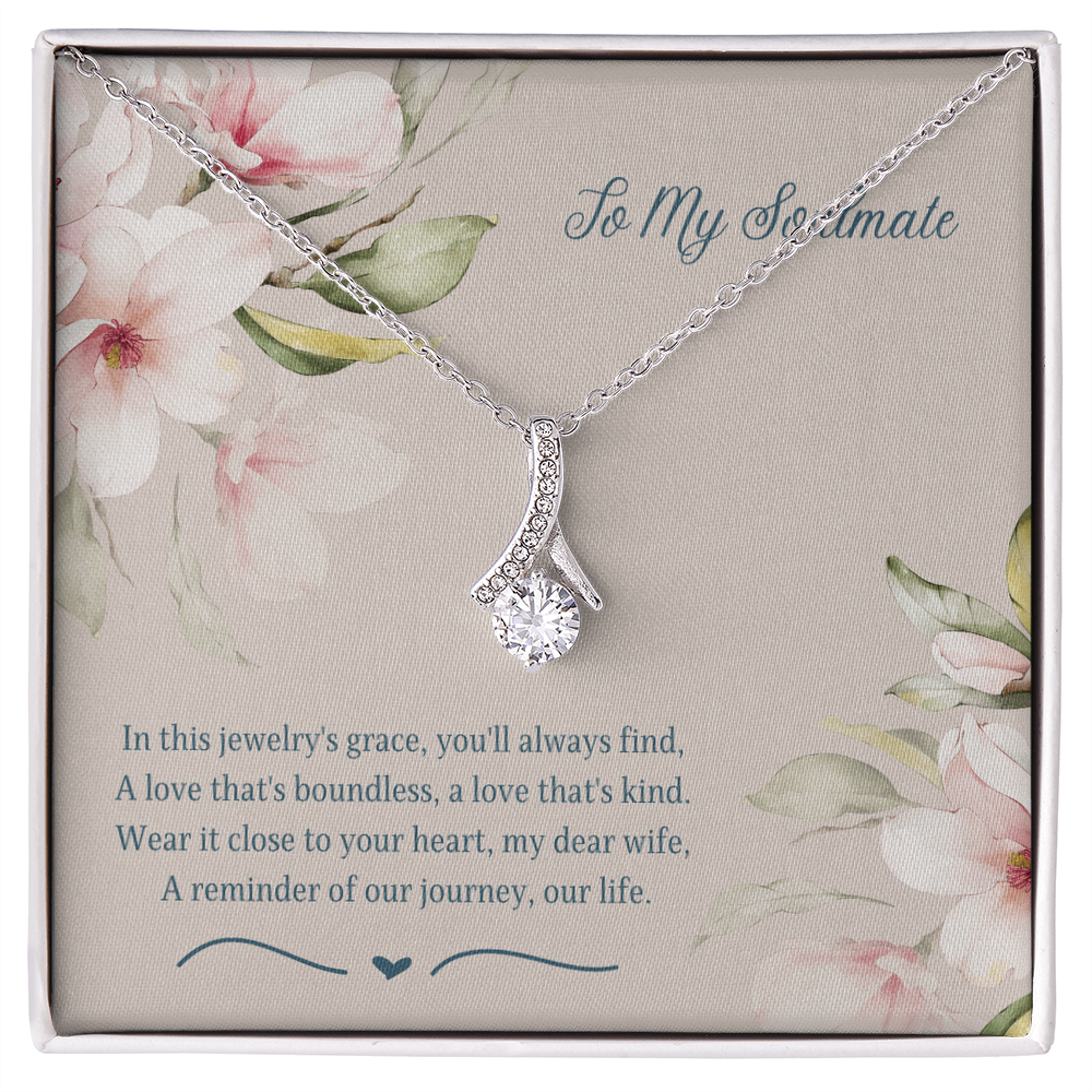 To My Soulmate Alluring Beauty Necklace