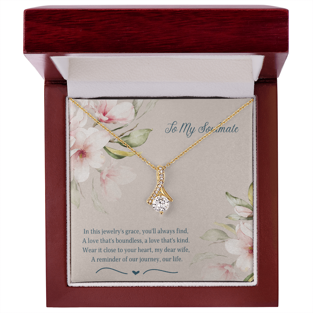 To My Soulmate Alluring Beauty Necklace