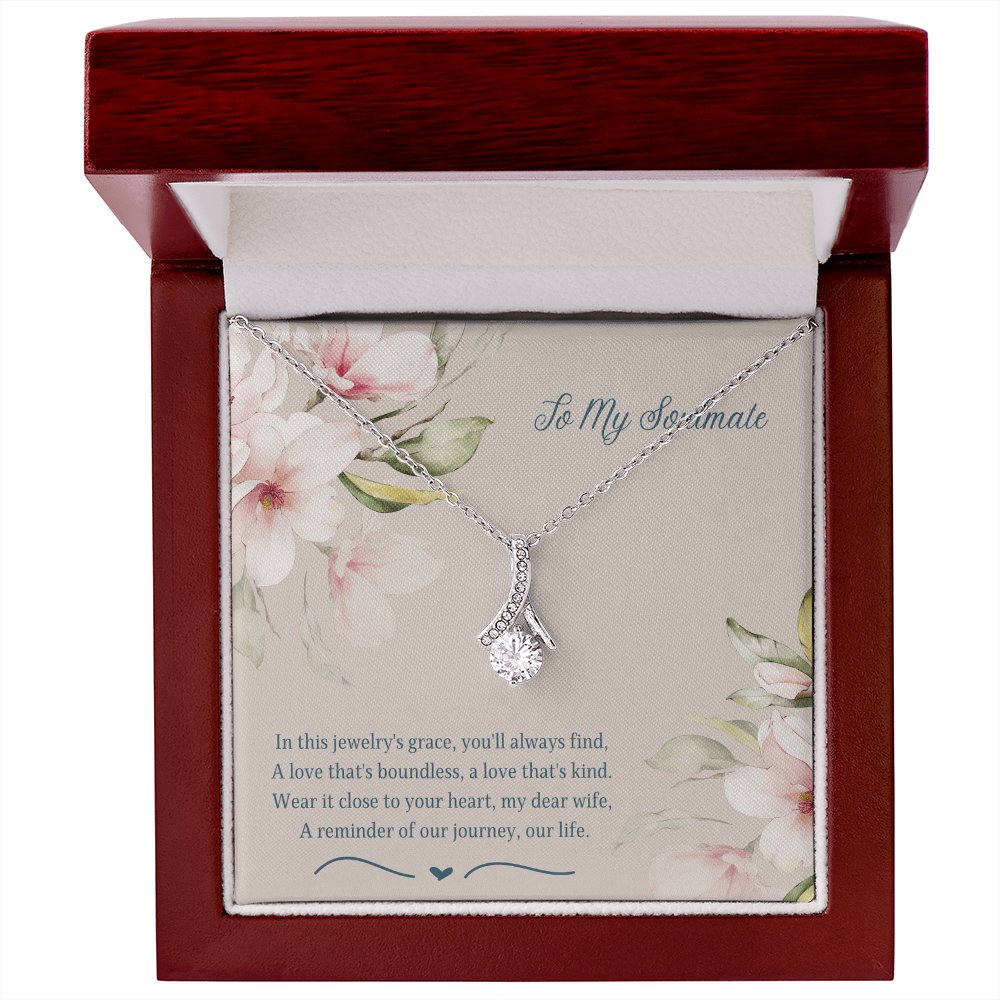 To My Soulmate Alluring Beauty Necklace